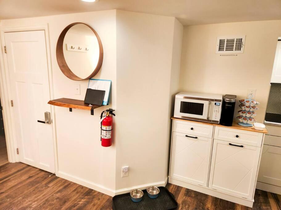 Charming Guest Suite Near Denver Colorado エングルウッド エクステリア 写真
